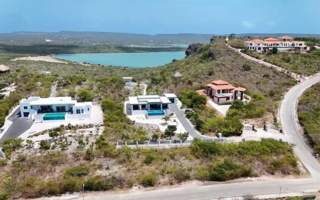 Villa Holiday Dream Sun Sea Serenity