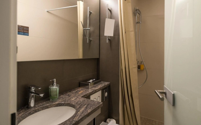 Alexander Guesthouse