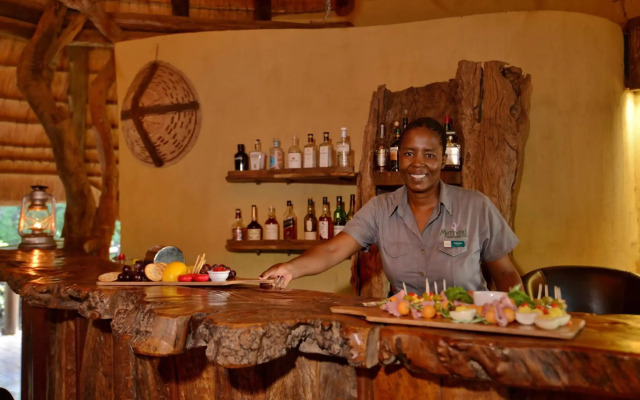 Motswiri Private Safari Lodge