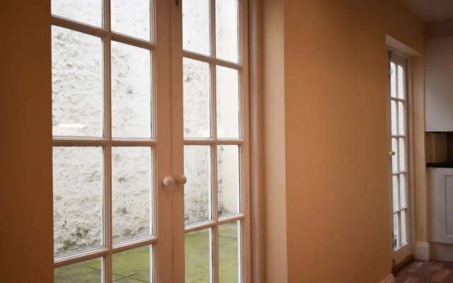 Private, Spacious & Central 1 Bedroom Flat in Brighton