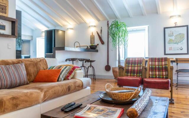 CharmingLoft Lisbon Avenida Large and Stylish Apt