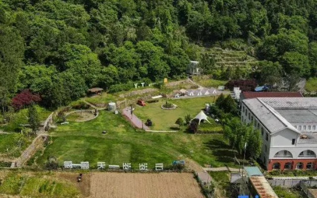 Xianju Yundandan Tianlanlan Homestay