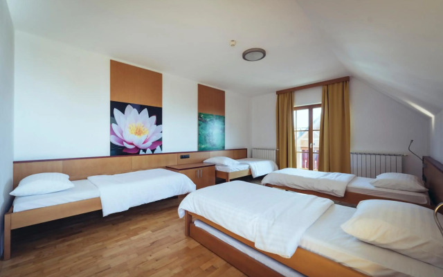 Pohorje Village Wellbeing Resort – Forest Apartments Videc