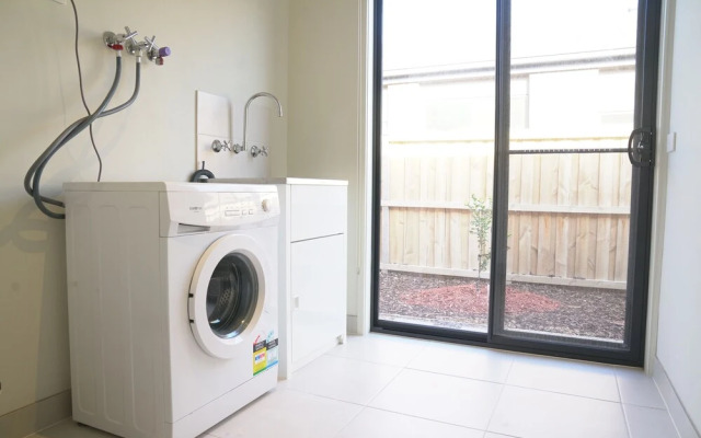 Brand New 4 Bedrooms House