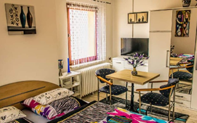 Pension & Cafe Grebasch