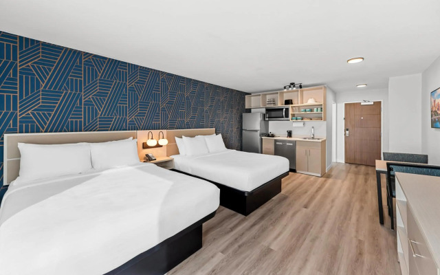 MainStay Suites Columbus North – Worthington