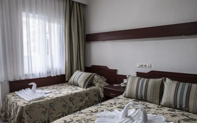 Side Spring Hotel