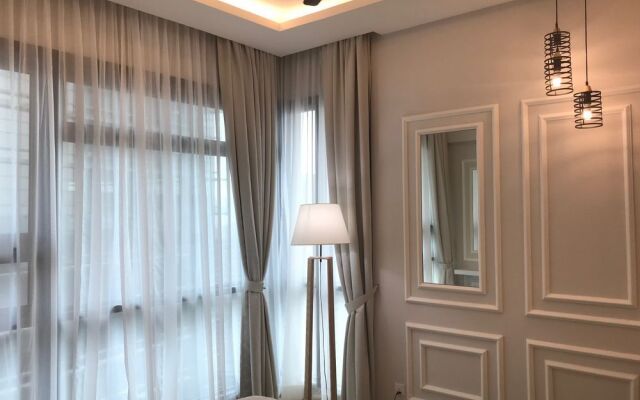 Vogue Suites One