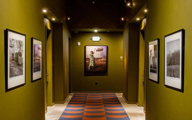 Travelers Hotel