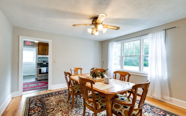Pet-friendly Travelers Rest Home w/ Covered Patio