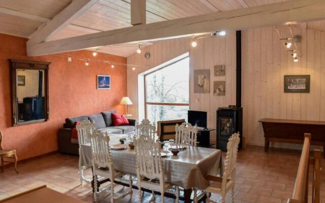 Gîte Saint-Étienne, 3 pièces, 4 personnes - FR-1-496-38