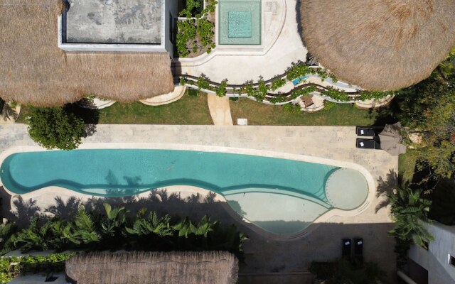 Niwa Tulum Luxury Suites