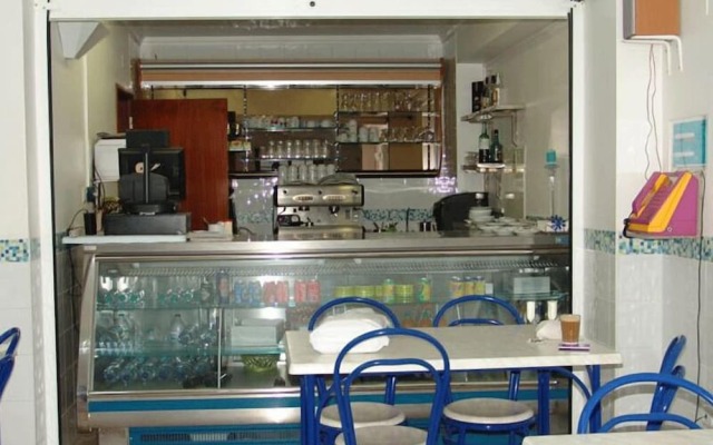 Adelaide Hotel