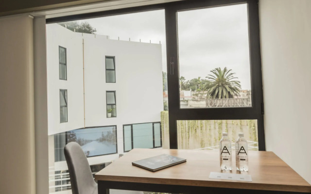 Primera Parada Lofts by Wynwood-House