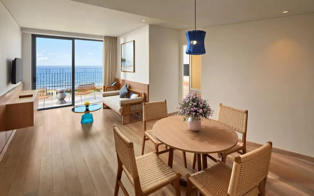 Wyndham Hoi An Royal Beachfront Resort & Villas