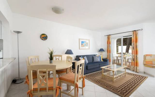 Charming Albufeira Apartment by Ideal Homes