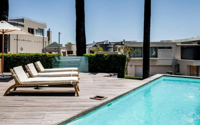 Sedgemoor Villa in Camps Bay