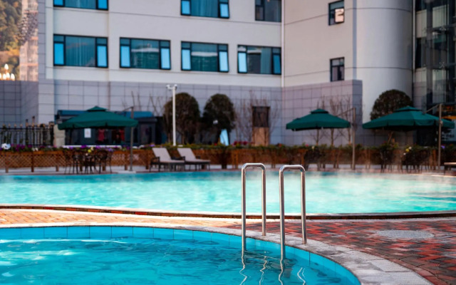 Shimian Hot Spring Hotel