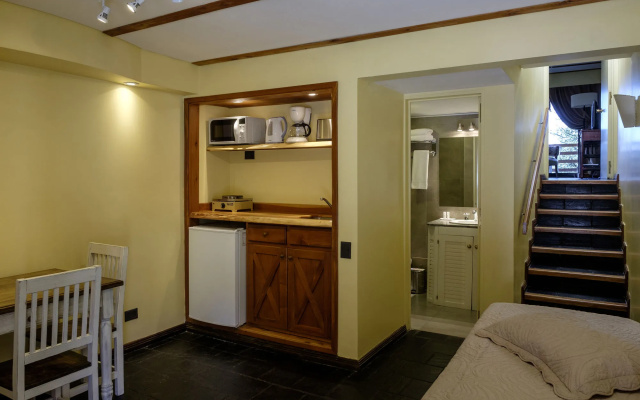 Bahia Manzano Resort
