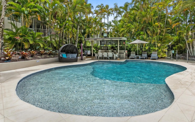 Noosa Tropicana