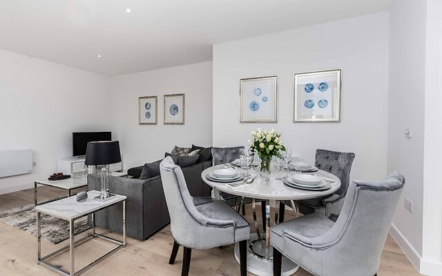 Royal Crescent Apartments Vittrum Suites