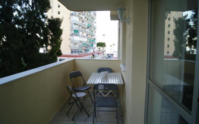 ApartVacaciones - Apartamento Benalmadena Beach - Costa del Sol