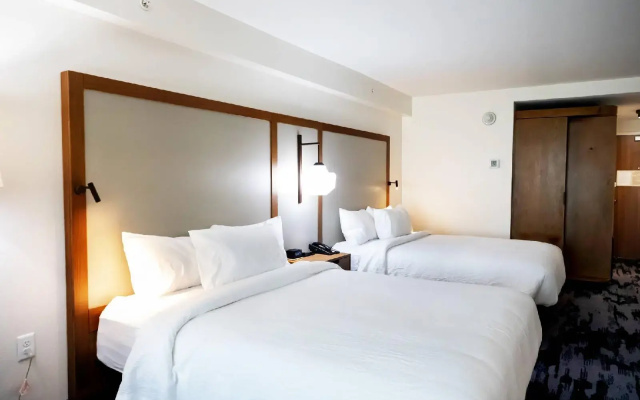 Fairfield Inn & Suites Louisville Airport