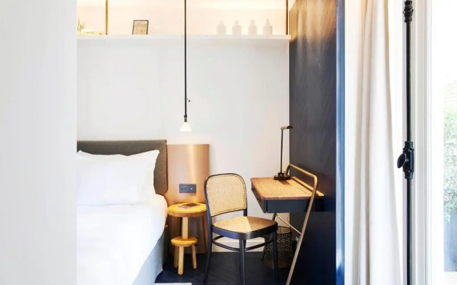 Perpetual Élysée Montaigne