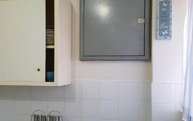 Lolos Cosy One Bedroom Apartment