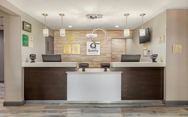 Quality Inn & Suites Plano East - Richardson
