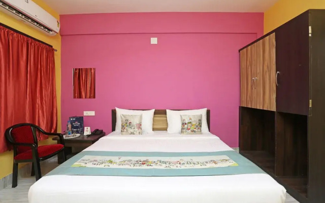 OYO 9842 Hotel Shibani & Suhani