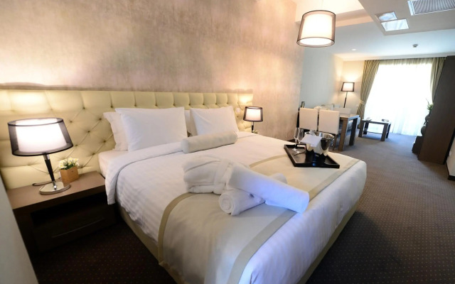 Hotel Alexandar Square Boutique