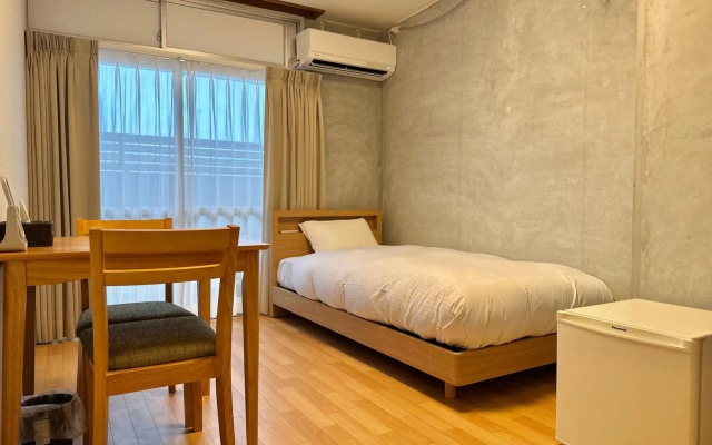 Travel&Book Hotel Hulaton Cabin Takamatsu - Hostel – Guest Rooms – Takamatsu