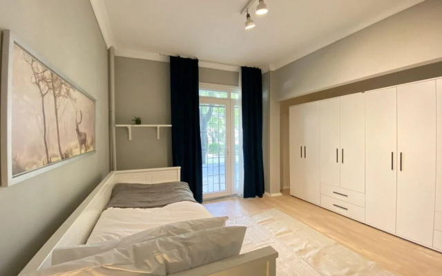 Missafir Stylish Flat Near Shopping Malls in Sisli