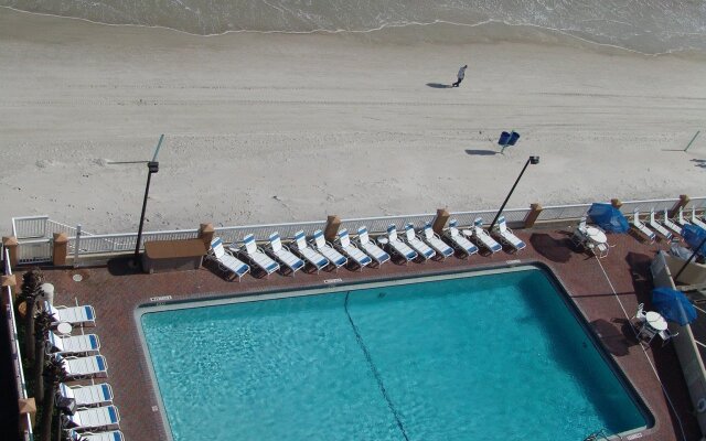Hampton Inn Daytona Shores - Oceanfront