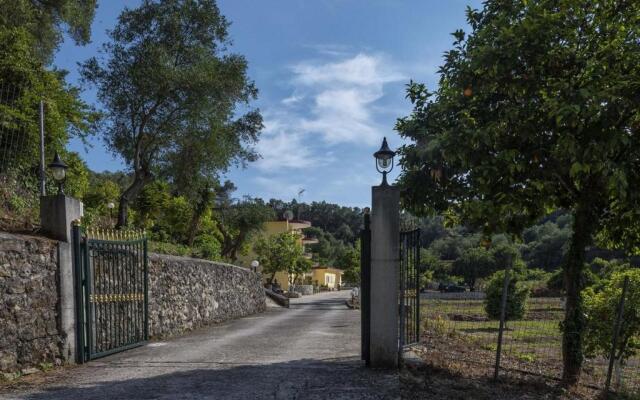 Villa Perkemes Apartments Parga