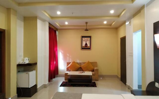 Hotel SC Grand