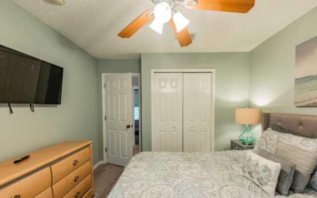 Pompano Place 3 Bedroom Townhouse by RedAwning