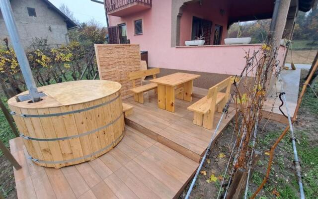 Holiday Home Vesna With Hot Tub