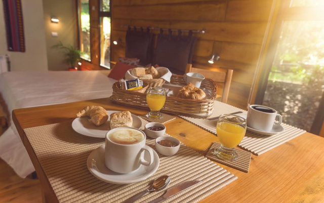 Akapana Suites