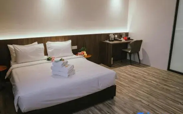Roxy Hotel Siniawan