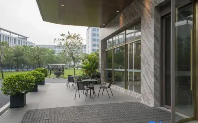 Qiuguo Hotel X(Guangzhou Baiyun International Airport T1 Branch)