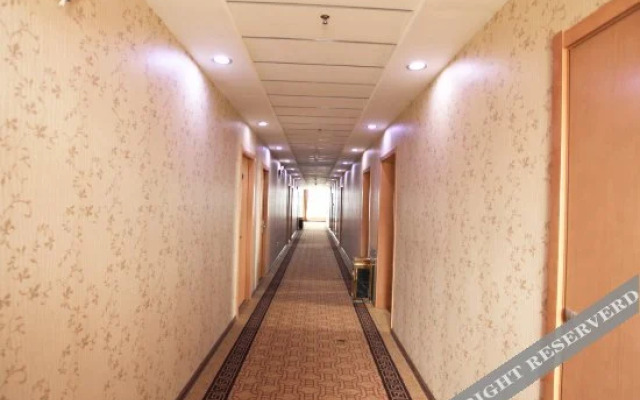 Mingtong Grand Hotel (Xi'an Yanliang AVIC Xi'an Aircraft Industry Group)