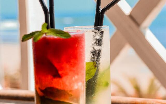 Los Delfines de Chicama