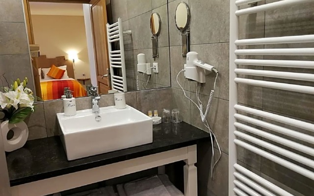 Auberge du Vieux Tour