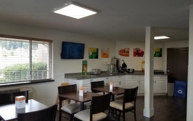 Quality Inn & Suites Silverdale