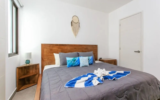 Quinto Sol by Moskito