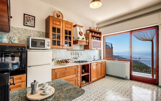 GECA'S House - Panoramic sea view studio