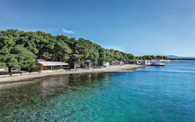 Amazing Home in Jadrija With Wifi and 2 Bedrooms