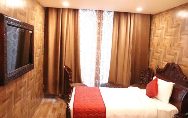 Hyders Park - The Luxury Hotel